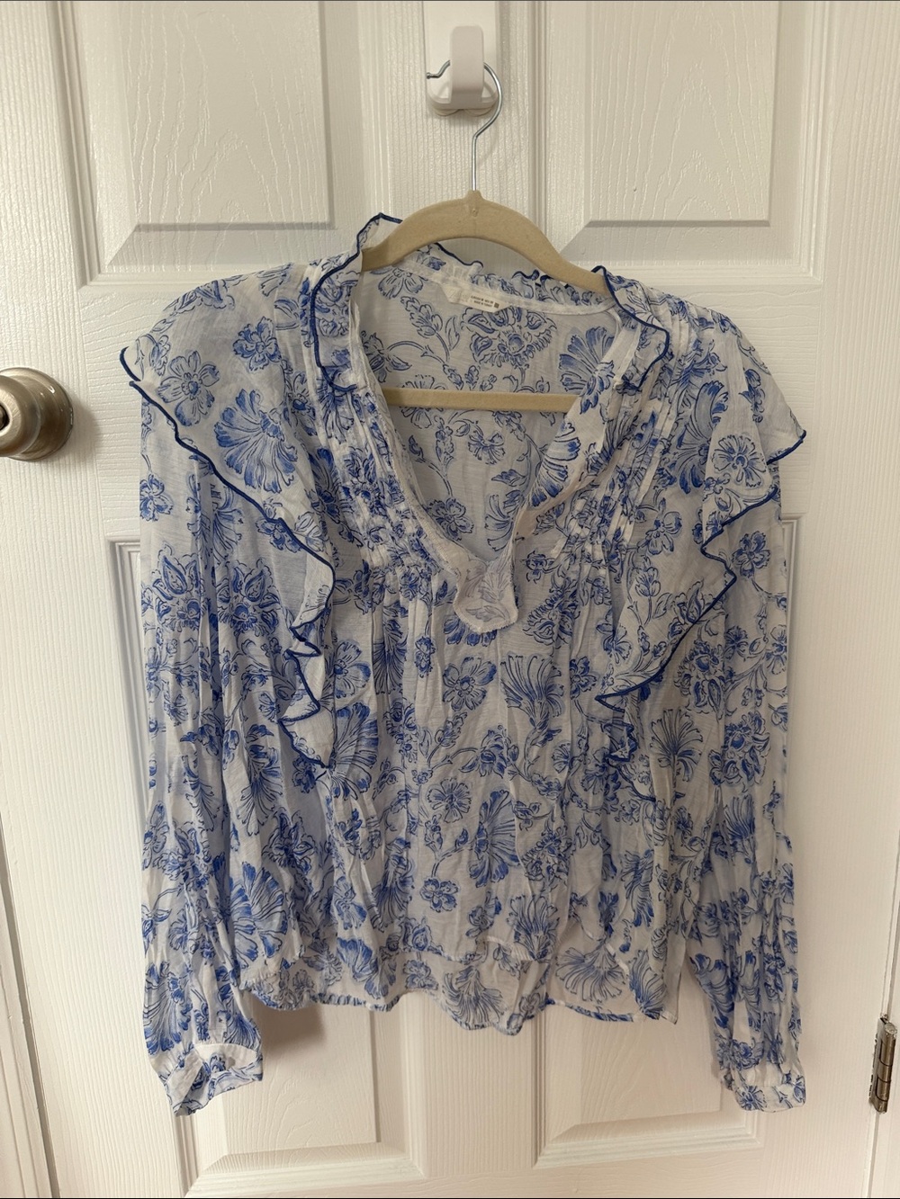 Zara Ruffle V-Neck Long-Sleeve Top - Blue & White